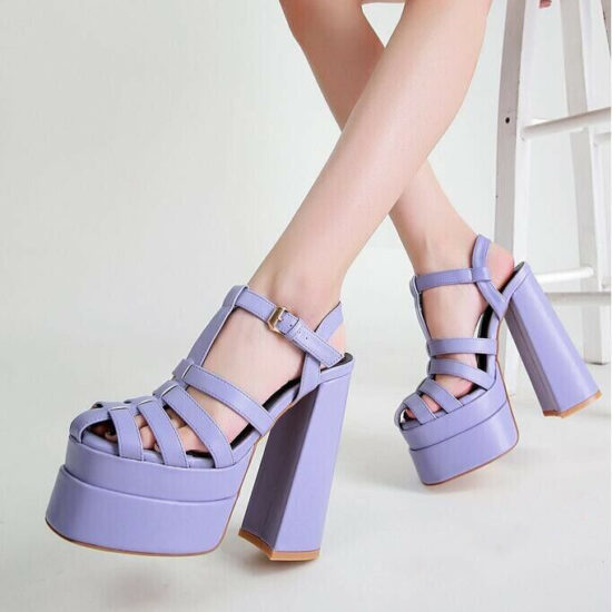 Лилави сандали с висок ток и платформа /