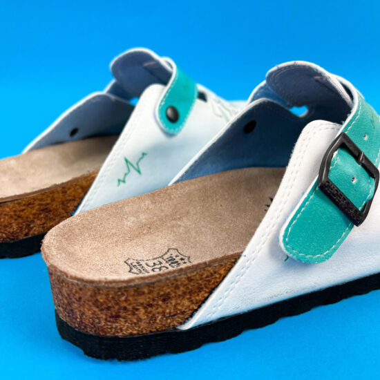 Ортопедични чехли със стелка от естествена кожа /