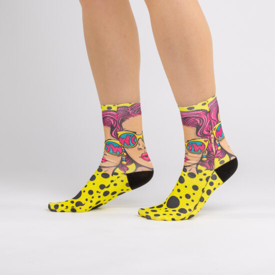 Alternative view of Wow Girl