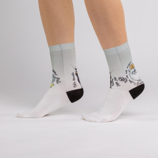 Alternative view of Can’t Escape