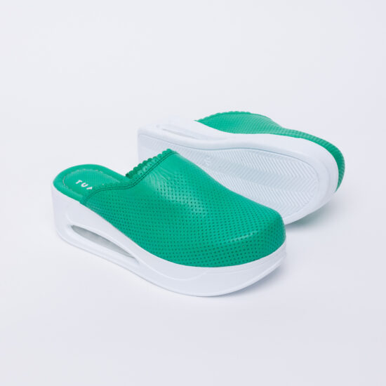 Анатомично зелено сабо от естествена кожа /