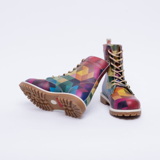 Модерни дамски боти с цветен принт /