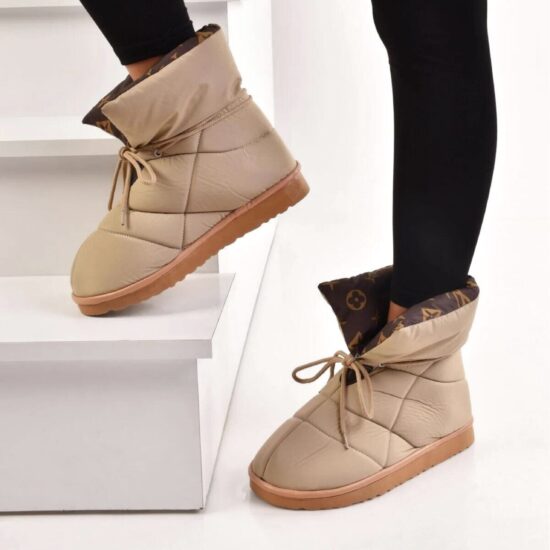 Модерни дамски бежови апрески Snowy 10610 /