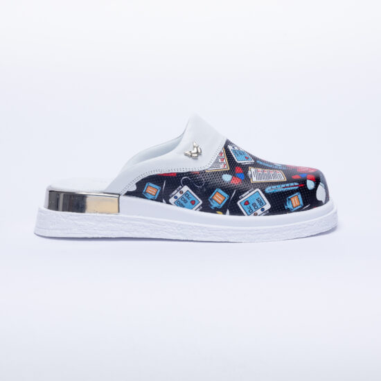 Alternative view of Анатомични чехли от естествена кожа за медици