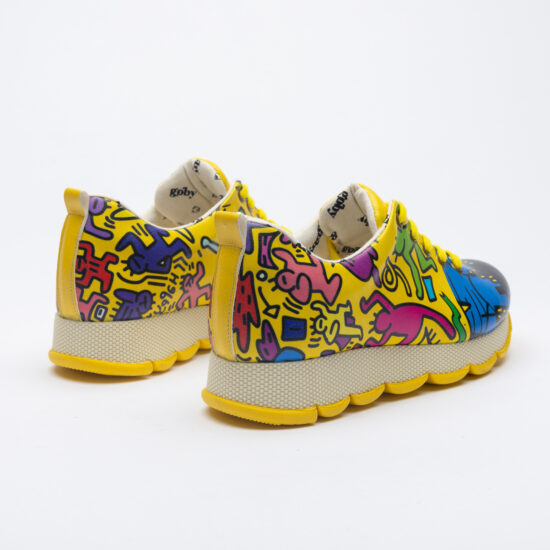 Дамски цветни маратонки с оригинален дизайн /