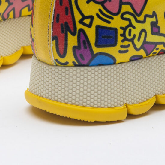 Дамски цветни маратонки с оригинален дизайн /