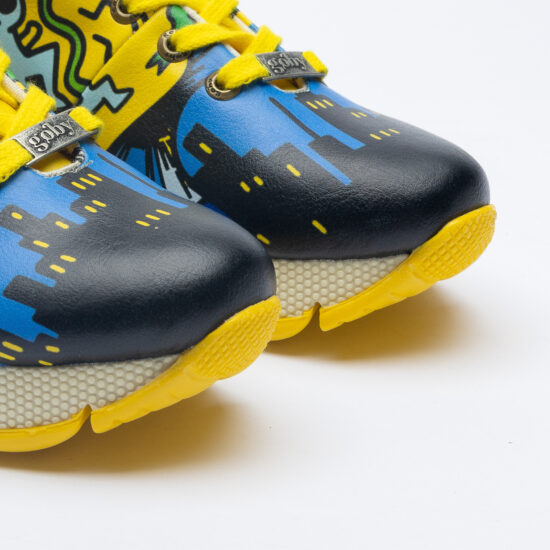 Дамски цветни маратонки с оригинален дизайн /