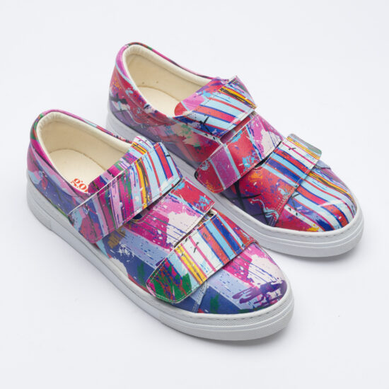 Дамски цветни кецове с оригинален дизайн /