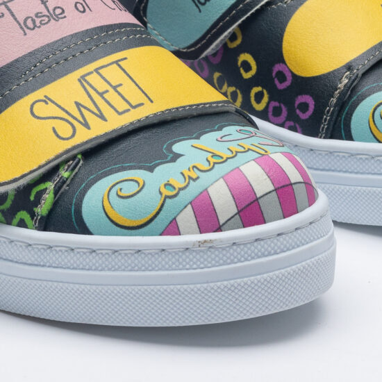 Дамски цветни кецове с оригинален дизайн /