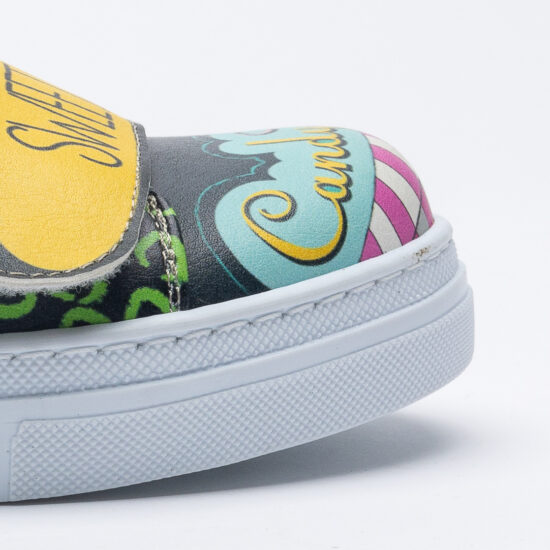 Дамски цветни кецове с оригинален дизайн /