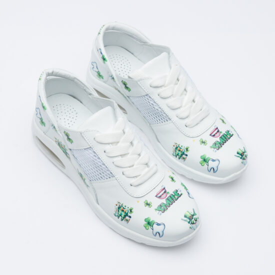 Работни маратонки от естествена кожа за зъболекари /