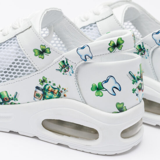 Работни маратонки от естествена кожа за зъболекари /