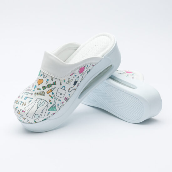 Wellbeing Медицинско сабо на платформа от еко кожа /