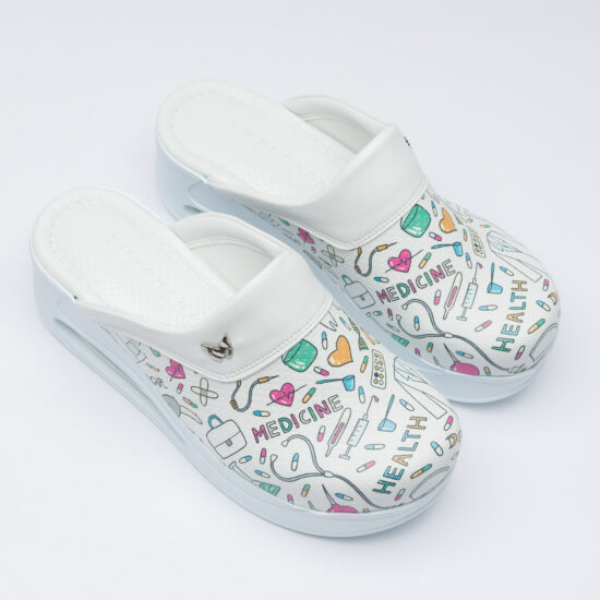 Wellbeing Медицинско сабо на платформа от еко кожа /