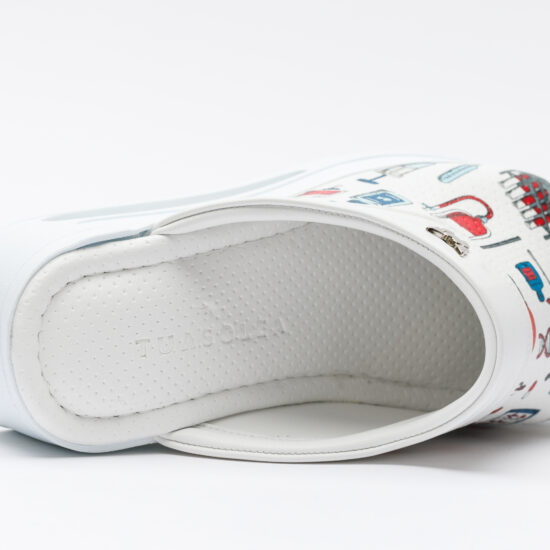 Tubes Медицинско сабо на платформа от еко кожа /