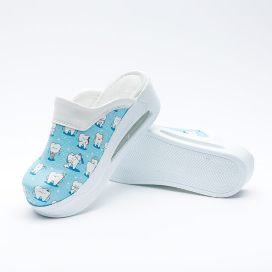 Blue Teeth Анатомични работни чехли на платформа от еко кожа /