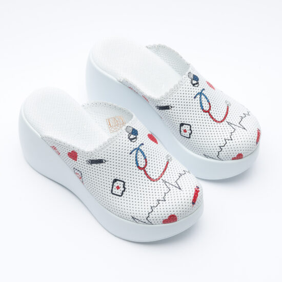 Медицинско сабо на платформа от естествена кожа /