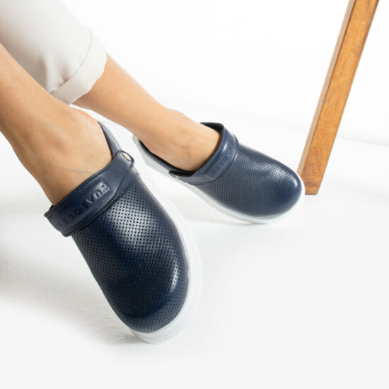 Професионално синьо работно сабо с каишка /