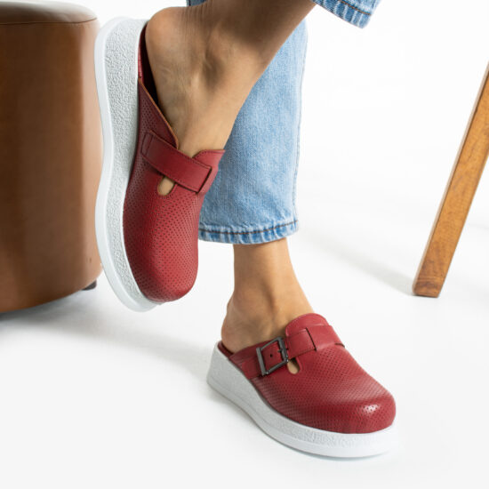 Червено анатомично работно сабо от естествена кожа /