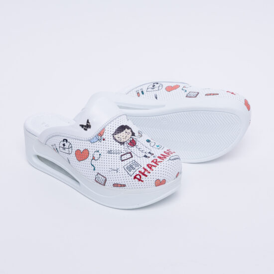 Анатомични медицински чехли на платформа от естествена кожа /