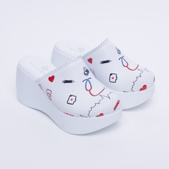 Анатомични медицински чехли на платформа от естествена кожа /