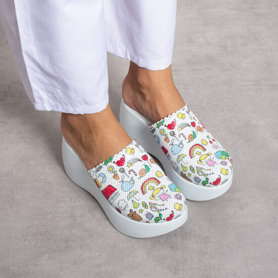 Alternative view of Цветни анатомични чехли на платформа от естествена кожа