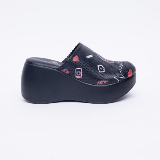 Медицинско сабо на платформа от естествена кожа /