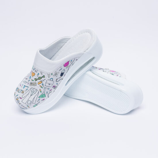 Медицински чехли на платформа от естествена кожа /