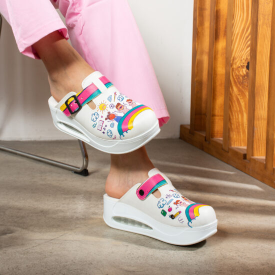 Alternative view of Дамско анатомично работно сабо на платформа