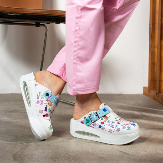 Дамско анатомично работно сабо на платформа /