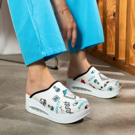 Mediscript Дамско анатомично медицинско сабо на платформа /