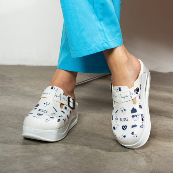 Дамско анатомично медицинско сабо на платформа /