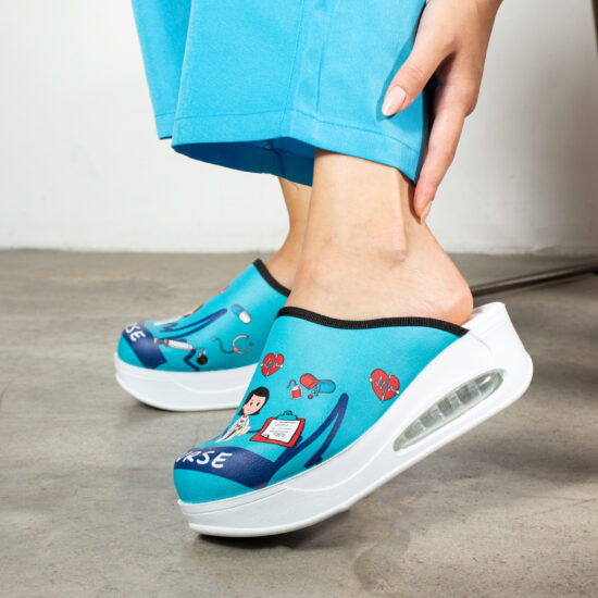 Дамско анатомично медицинско сабо на платформа /