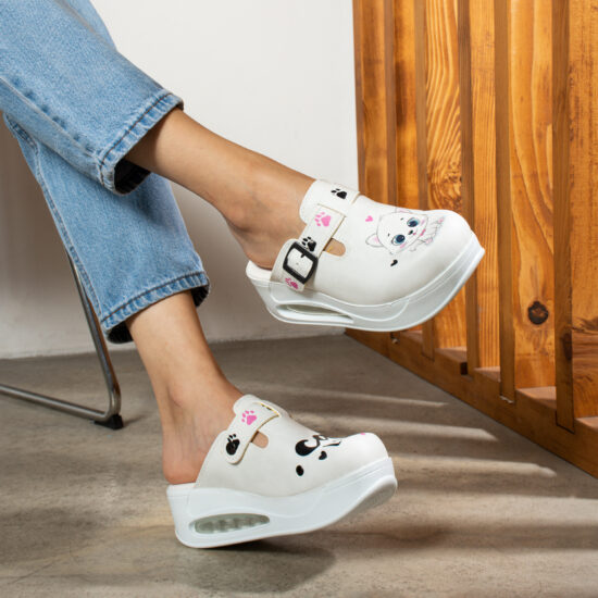 Alternative view of Дамско анатомично работно сабо на платформа