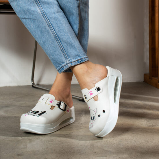 Felinia Дамско анатомично работно сабо на платформа /