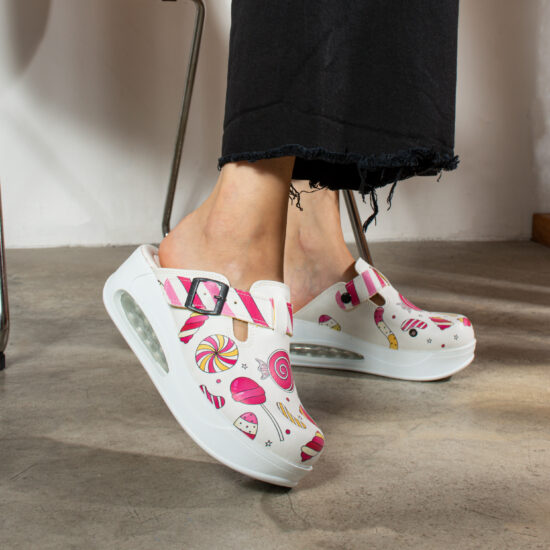 Дамско анатомично работно сабо на платформа /