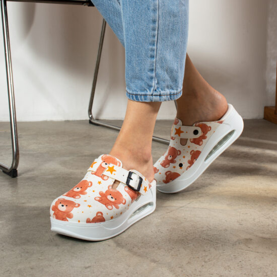 Дамско анатомично работно сабо на платформа /