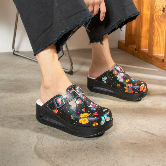 Дамско анатомично работно сабо на платформа /