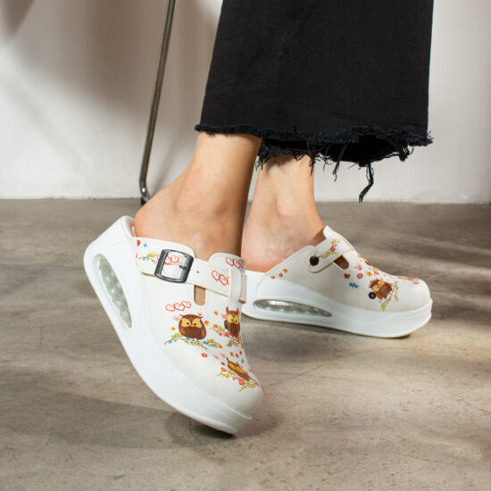 Дамско анатомично работно сабо на платформа /