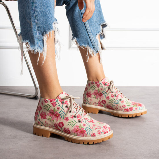 Дамски боти с флорален принт от естествена кожа /