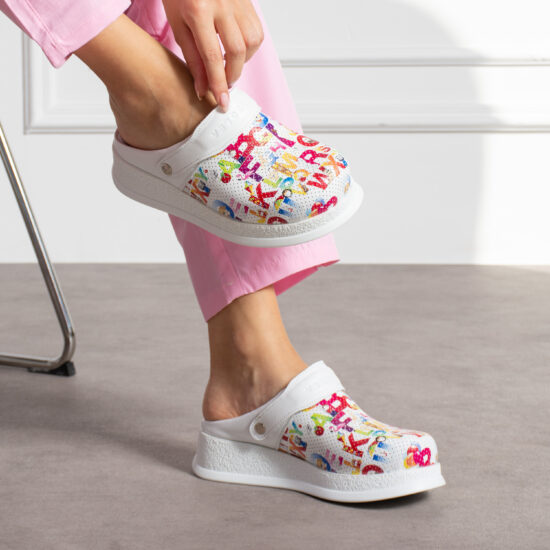 Аlphabet Бяло анатомично сабо от естествена кожа с каишка /