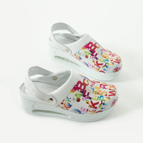 Анатомично кожено сабо на платформа с каишка /