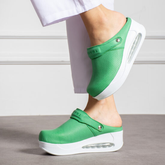 Alternative view of Анатомично кожено сабо на платформа с каишка