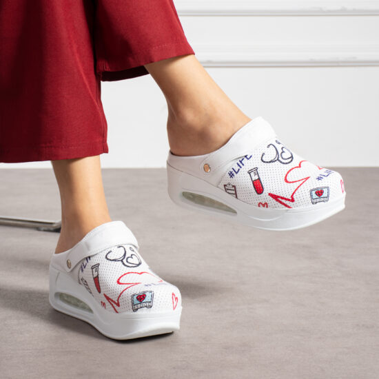 Alternative view of Анатомично кожено сабо на платформа с каишка