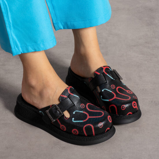 Alternative view of Анатомични медицински чехли от естествена кожа