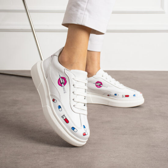 Alternative view of Анатомични медицински маратонки от естествена кожа