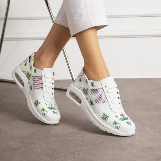 Alternative view of Работни маратонки от естествена кожа за зъболекари