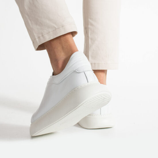 Мъжки бели кецове от естествена кожа /