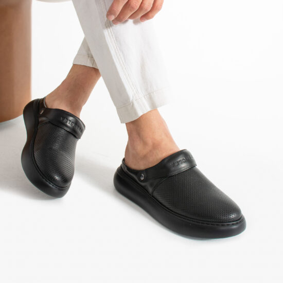 Черно мъжко сабо от естествена кожа с каишка /