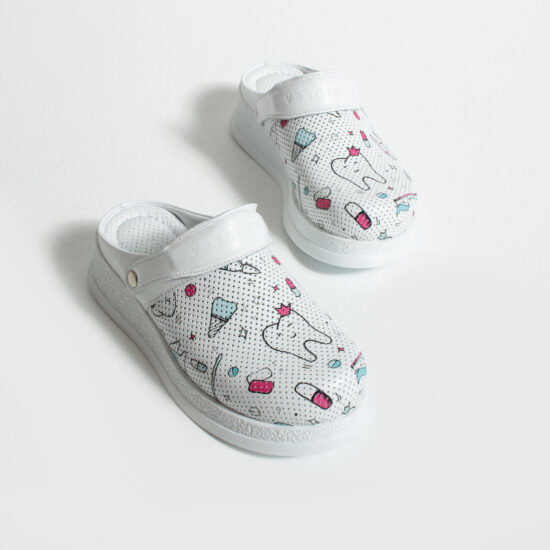 Професионално работно сабо за зъболекари от естествена кожа /